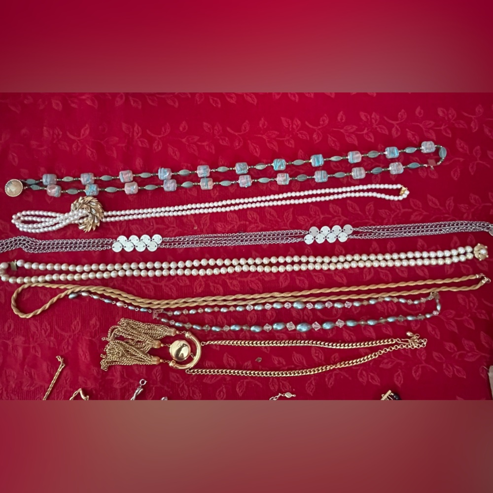 Assorted Jewelry - image 3